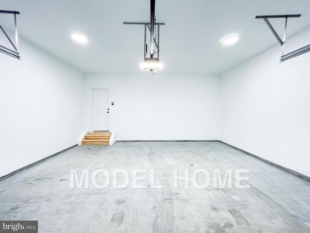 6645 HALLWOOD AVE, Falls Church, VA 22046