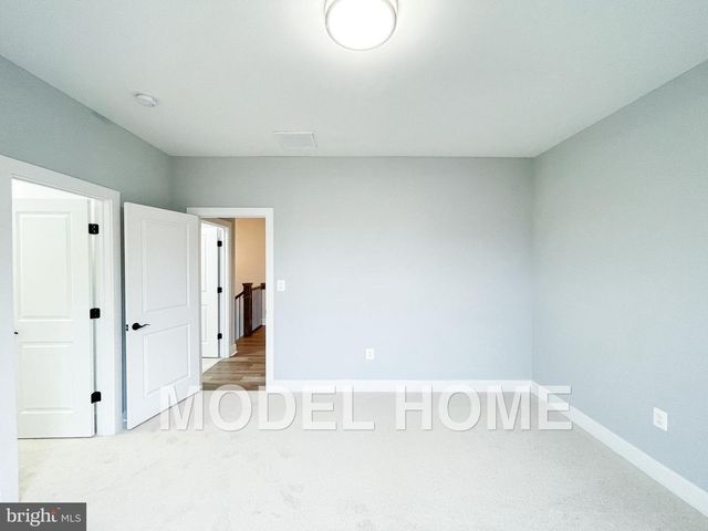 6645 HALLWOOD AVE, Falls Church, VA 22046