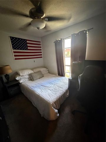 1114 Oxford Drive, Pearland, TX 77584