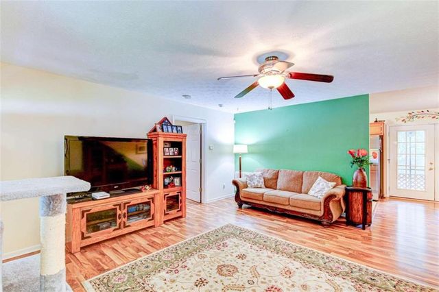 840 Folds Road, Carrollton, GA 30116