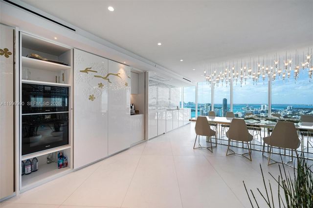 300 S Pointe Drive PH5, Miami Beach, FL 33139