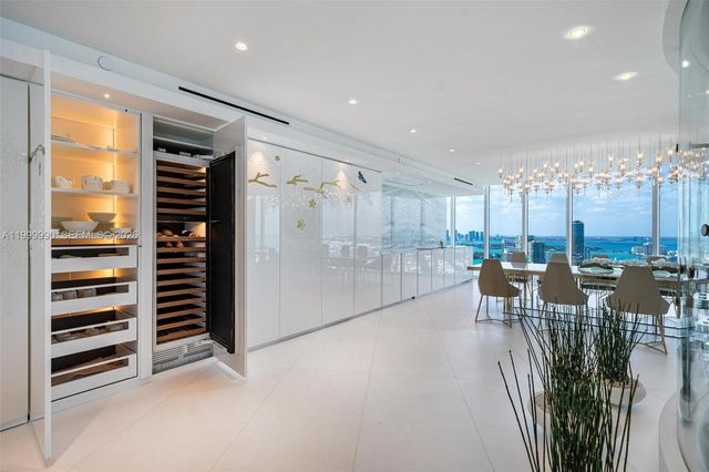 300 S Pointe Drive PH5, Miami Beach, FL 33139
