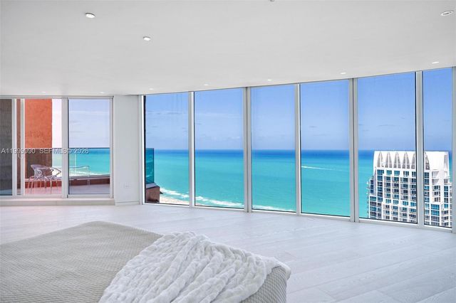 300 S Pointe Drive PH5, Miami Beach, FL 33139
