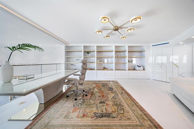 300 S Pointe Drive PH5, Miami Beach, FL 33139