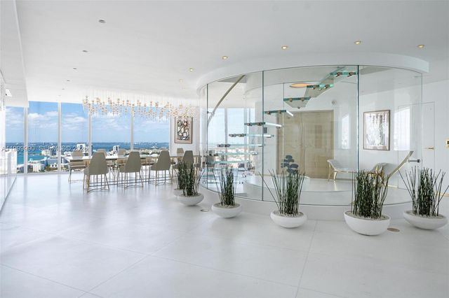 300 S Pointe Drive PH5, Miami Beach, FL 33139