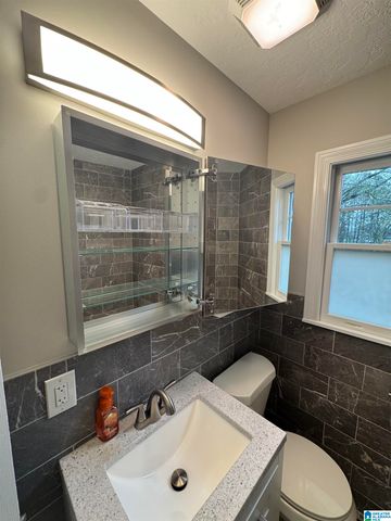 215 THOMAS STREET, Heflin, AL 36264