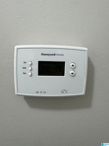 215 THOMAS STREET, Heflin, AL 36264