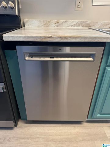 215 THOMAS STREET, Heflin, AL 36264