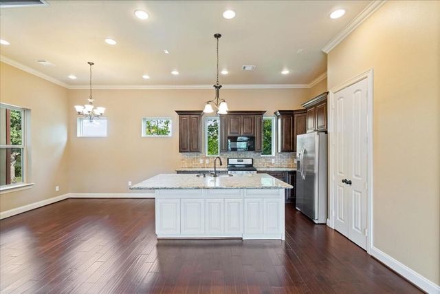 1518 Amundsen Street, Houston, TX 77009