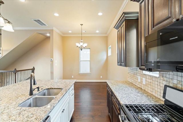 1518 Amundsen Street, Houston, TX 77009