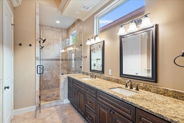 1518 Amundsen Street, Houston, TX 77009