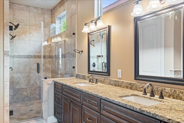 1518 Amundsen Street, Houston, TX 77009
