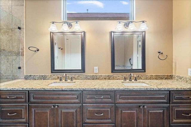 1518 Amundsen Street, Houston, TX 77009
