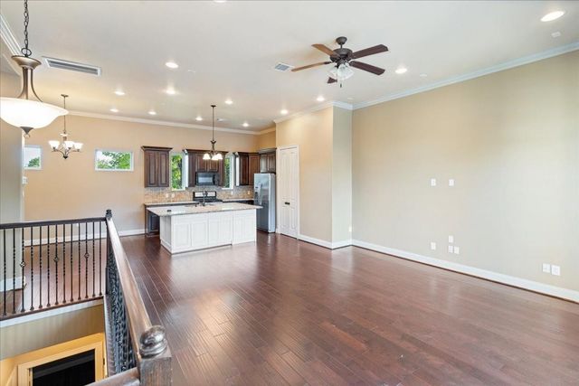 1518 Amundsen Street, Houston, TX 77009