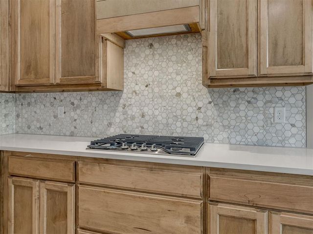 10016 Gentry Crossing, Oklahoma City, OK 73169