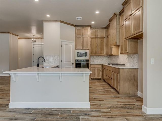 10016 Gentry Crossing, Oklahoma City, OK 73169
