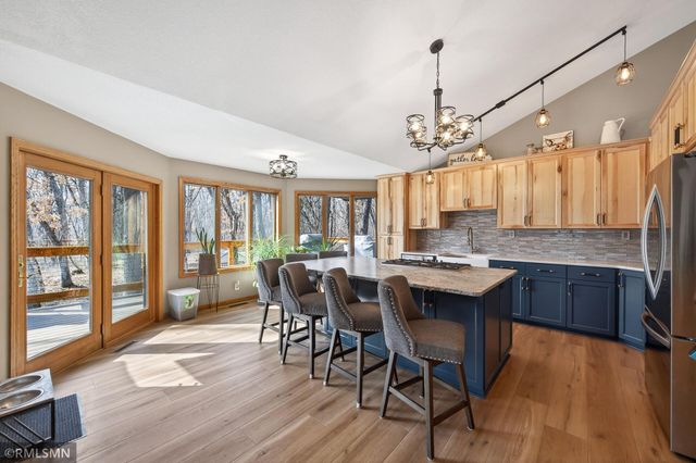 245 Dwinnell Avenue, Mahtomedi, MN 55115