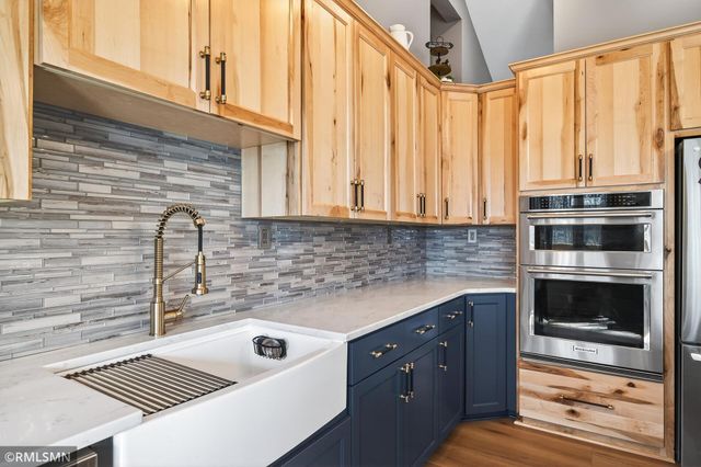 245 Dwinnell Avenue, Mahtomedi, MN 55115