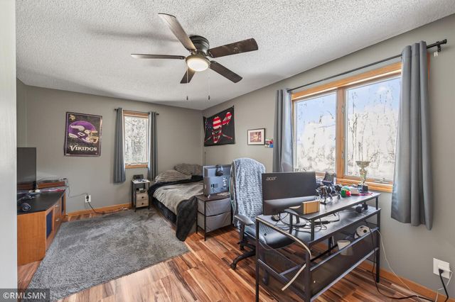 245 Dwinnell Avenue, Mahtomedi, MN 55115