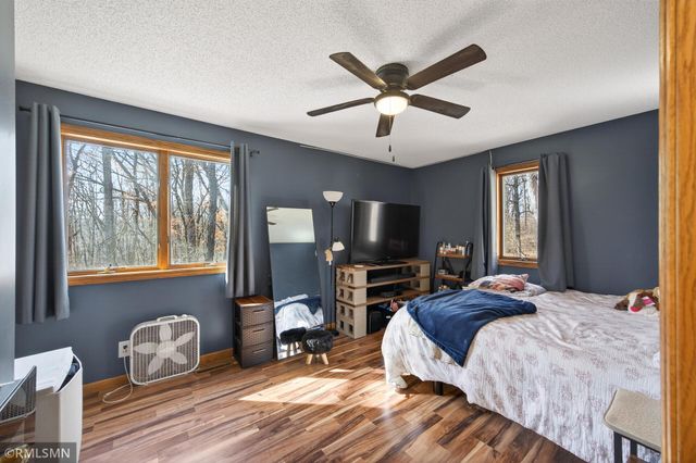 245 Dwinnell Avenue, Mahtomedi, MN 55115