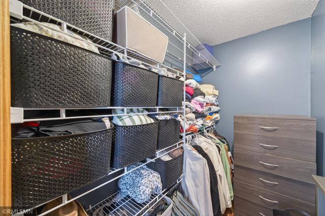 245 Dwinnell Avenue, Mahtomedi, MN 55115