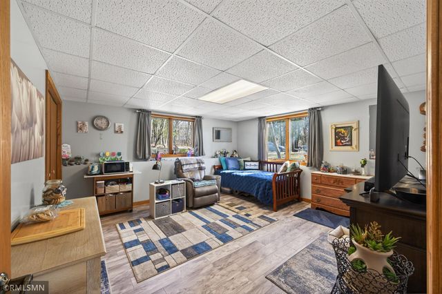 245 Dwinnell Avenue, Mahtomedi, MN 55115