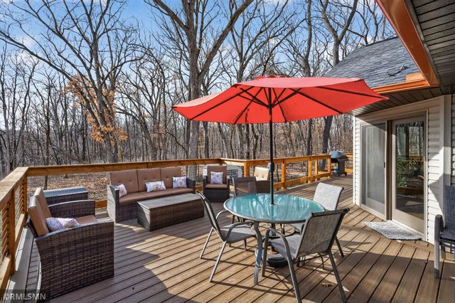 245 Dwinnell Avenue, Mahtomedi, MN 55115