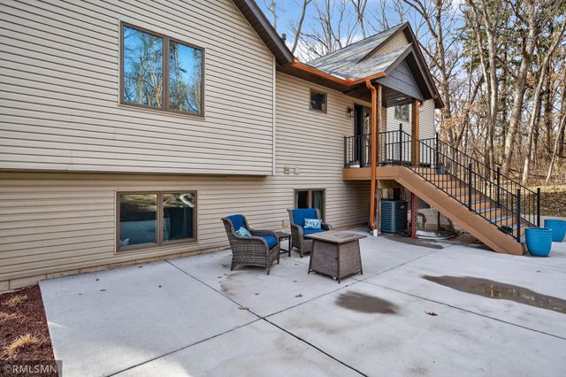 245 Dwinnell Avenue, Mahtomedi, MN 55115