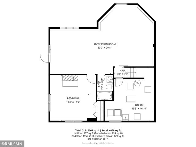 245 Dwinnell Avenue, Mahtomedi, MN 55115