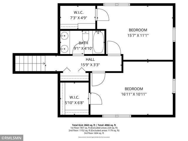 245 Dwinnell Avenue, Mahtomedi, MN 55115