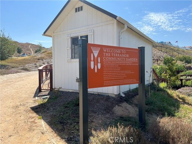 24560 Acadia Drive, Corona, CA 92883