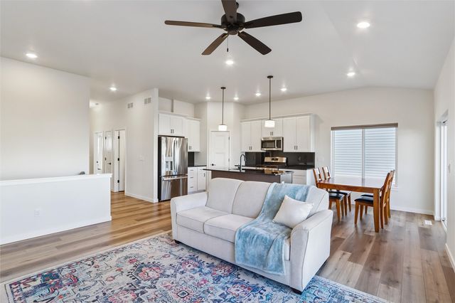 714 Kohl Drive, North Liberty, IA 52317