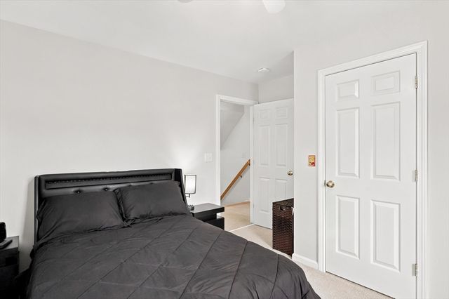 18 Rosegate Rd, Needham, MA 02494