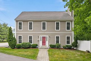 18 Rosegate Rd, Needham, MA 02494