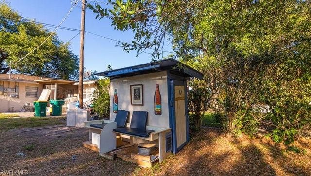 3675 Estey AVE, Naples, FL 34104