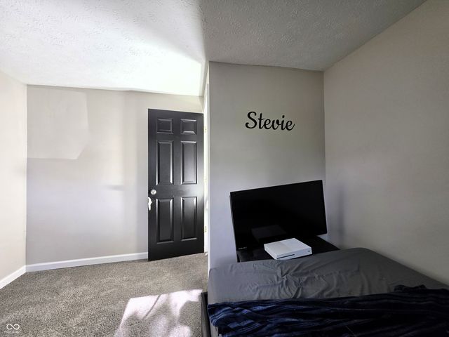 714 Spring Valley Court, Indianapolis, IN 46231