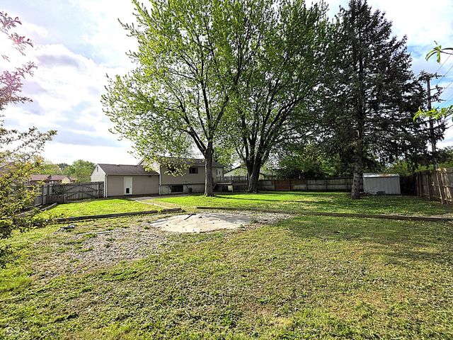714 Spring Valley Court, Indianapolis, IN 46231