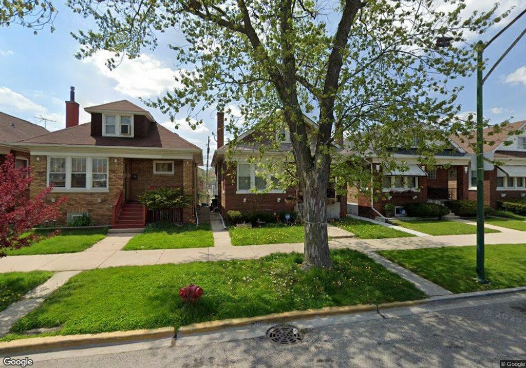 2830 N Mobile Avenue, Chicago, IL 60634