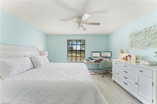 809 Augusta BLVD 809-6, Naples, FL 34113