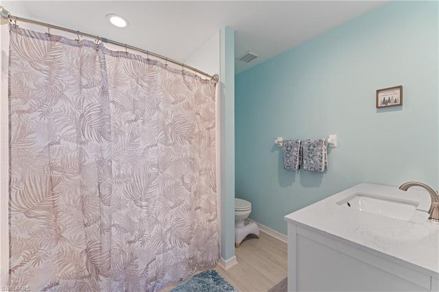 809 Augusta BLVD 809-6, Naples, FL 34113