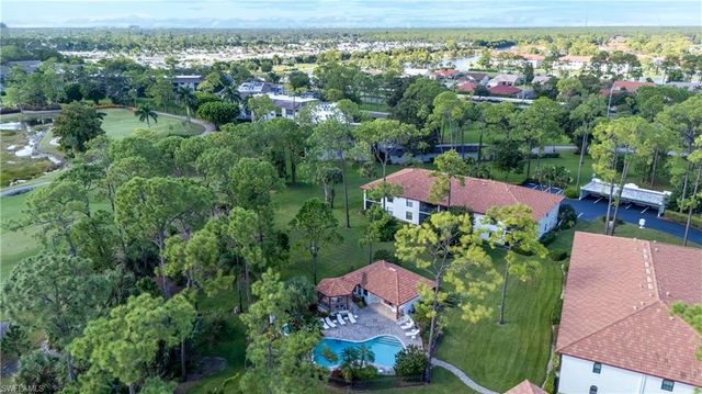 809 Augusta BLVD 809-6, Naples, FL 34113