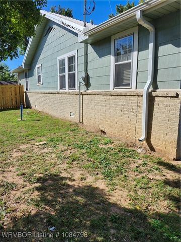 301 Wilson Avenue, Poteau, OK 74953