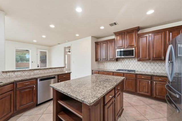 16011 Verdi Way Court, Houston, TX 77044
