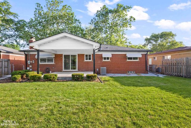 13152 Iowa Drive, Warren, MI 48088