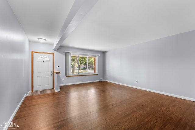 13152 Iowa Drive, Warren, MI 48088