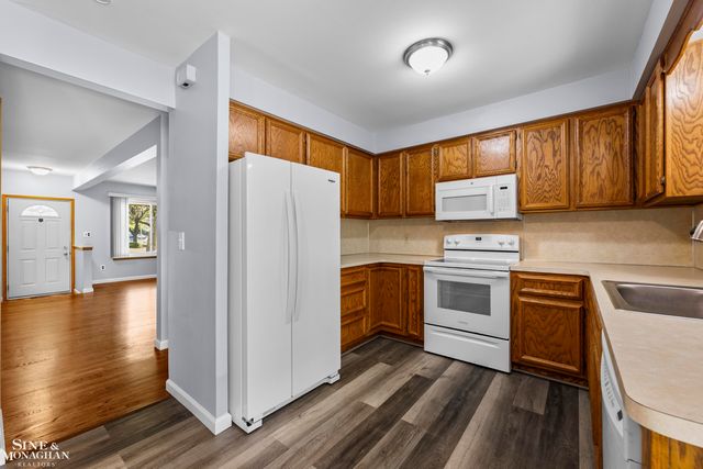 13152 Iowa Drive, Warren, MI 48088