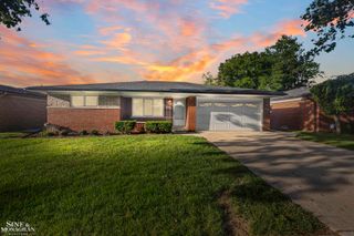 13152 Iowa Drive, Warren, MI 48088