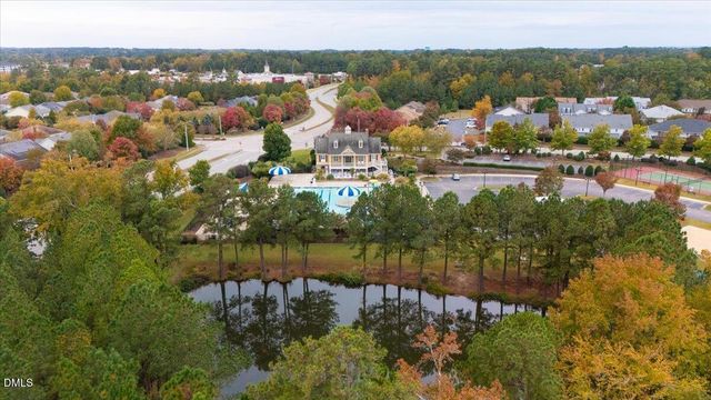 541 Berry Chase Way, Cary, NC 27519