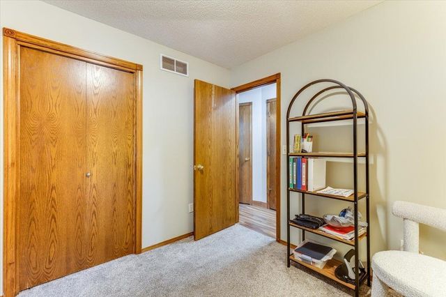 2682 N Shefford Ct, Wichita, KS 67205
