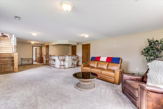 2682 N Shefford Ct, Wichita, KS 67205